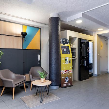 B&B Hotel Lille Lezennes Stade Pierre Mauroy Екстериор снимка