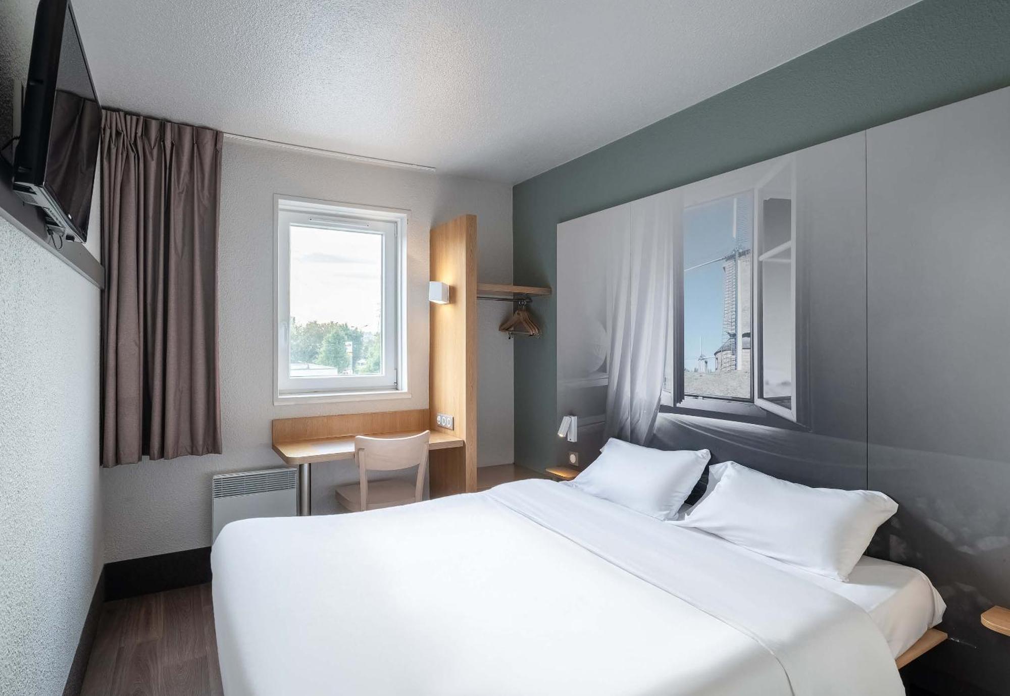 B&B Hotel Lille Lezennes Stade Pierre Mauroy Екстериор снимка