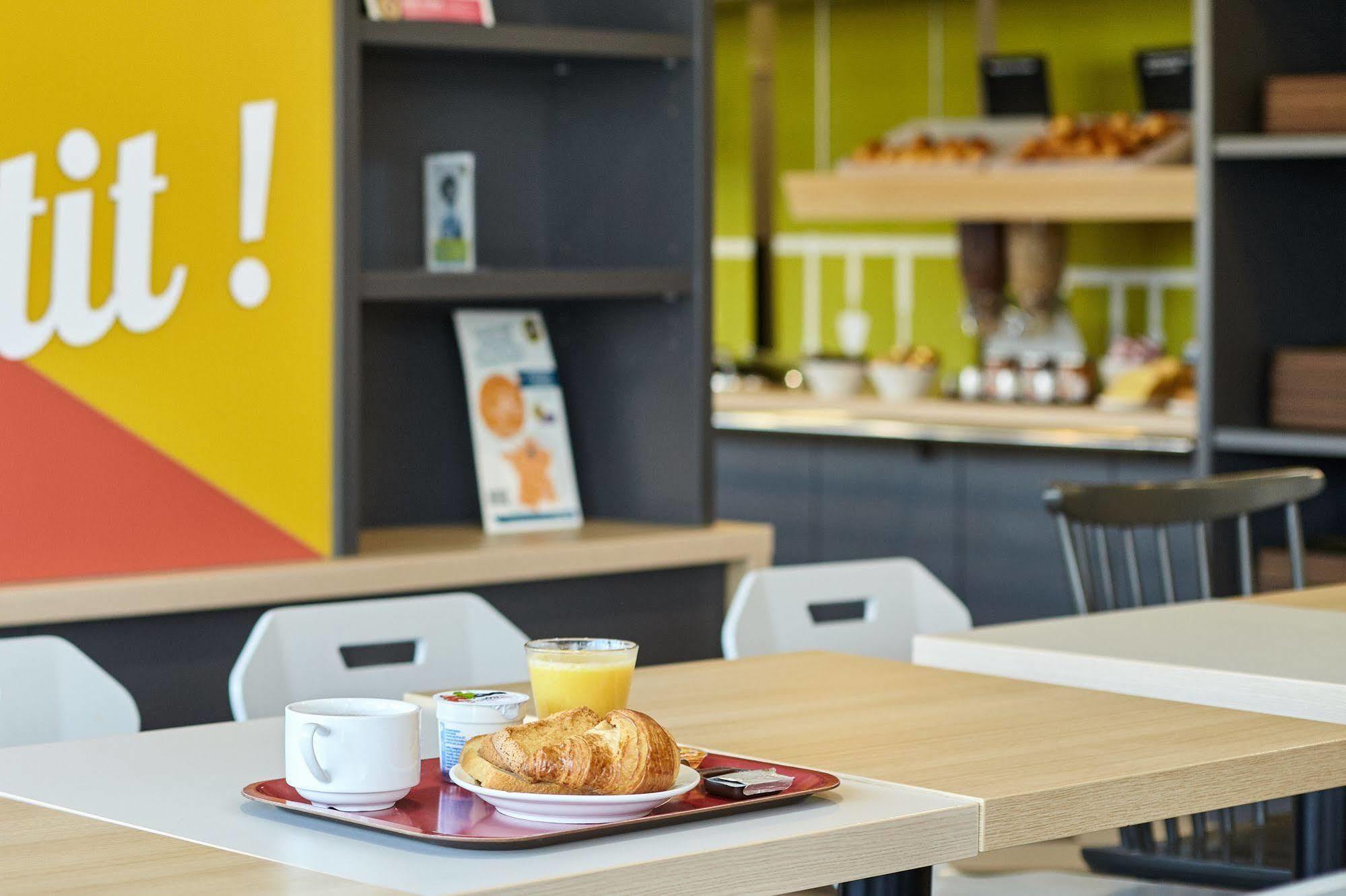 B&B Hotel Lille Lezennes Stade Pierre Mauroy Екстериор снимка